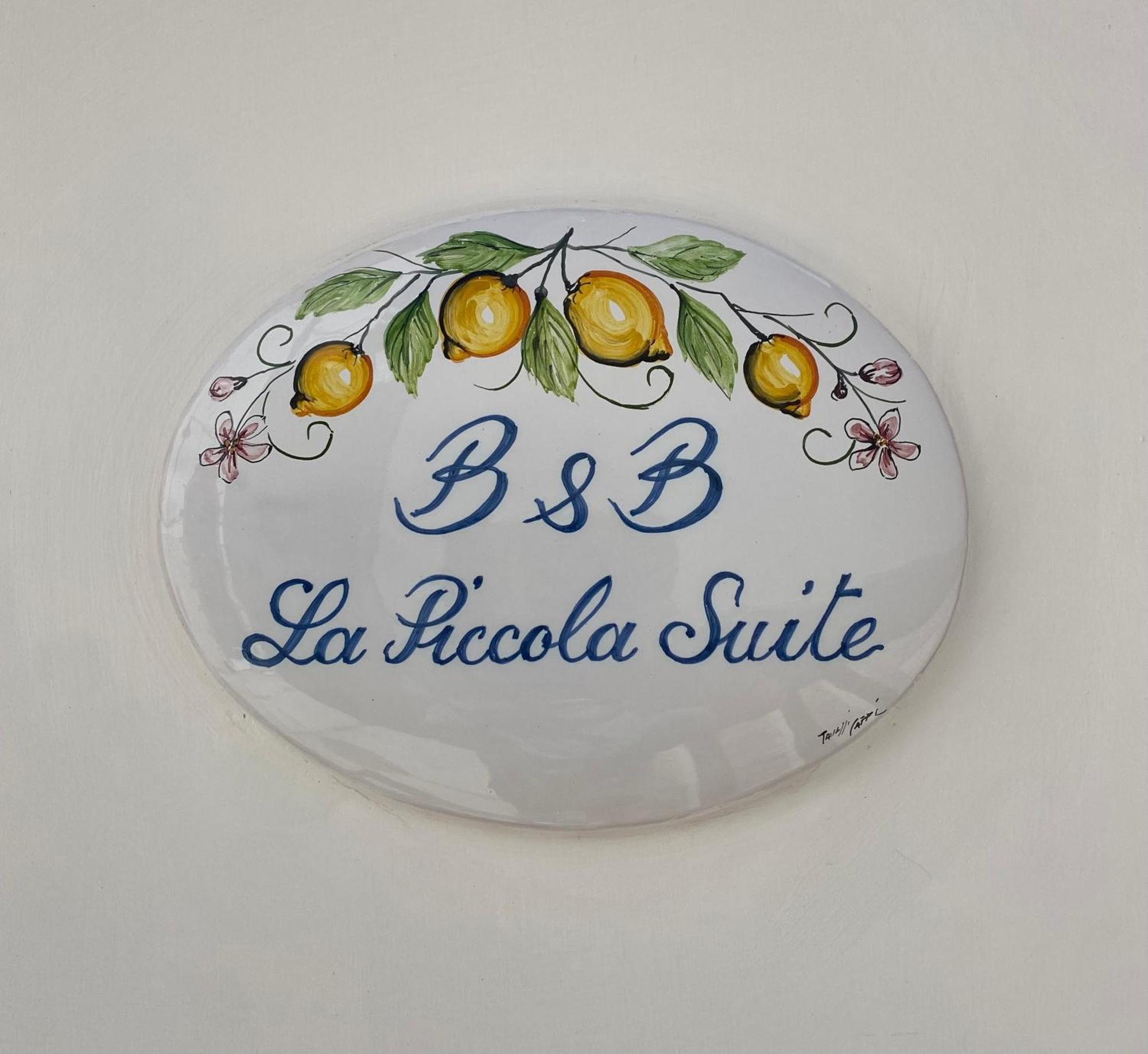 La Piccola Suite 阿纳卡普里 外观 照片